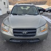 2009 HYUNDAI SANA FE AWD In excellent condition. With 124k miles. (Original Owner)