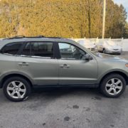 2009 HYUNDAI SANA FE AWD In excellent condition. With 124k miles. (Original Owner)