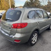 2009 HYUNDAI SANA FE AWD In excellent condition. With 124k miles. (Original Owner)