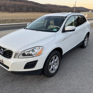 2012 VOLVO XC60 AWD In excellent condition. With 180k miles.