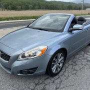 2011 VOLVO C70 Convertible. In excellent condition