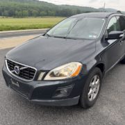 2010 VOLVO XC60 In excellent condition