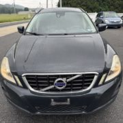 2010 VOLVO XC60 In excellent condition