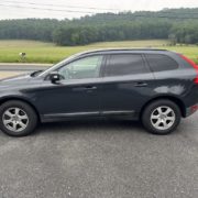 2010 VOLVO XC60 In excellent condition
