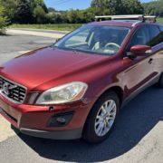 2010 VOLVO XC60 T6 R-DESIGN AWD In excellent condition
