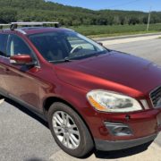 2010 VOLVO XC60 T6 R-DESIGN AWD In excellent condition