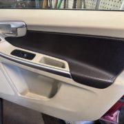 2010 VOLVO XC60 T6 R-DESIGN AWD In excellent condition