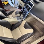 2010 VOLVO XC60 T6 R-DESIGN AWD In excellent condition