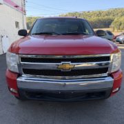 2008 CHEVROLET SILVERADO 1500 LT1 4WD In excellent condition. With 128k miles