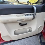 2008 CHEVROLET SILVERADO 1500 LT1 4WD In excellent condition. With 128k miles