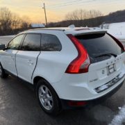 2012 VOLVO XC60 absolutely Nothing wrong with this car