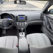 2010 HYUNDAI ELANTRA SE In excellent condition. With 125k miles