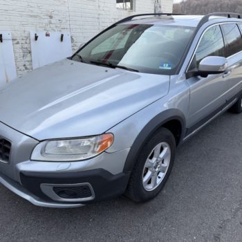 2010 VOLVO XC70 WAGON - In excellent condition. With 142k miles