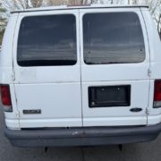 2006 FORD E-150 XLT Good Condition.