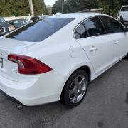2012 VOLVO S60 T5 In excellent condition. With 138k miles. 5 cylinder 2.5L engine