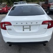 2012 VOLVO S60 T5 In excellent condition. With 138k miles. 5 cylinder 2.5L engine