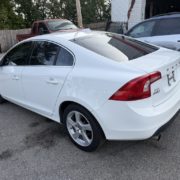 2012 VOLVO S60 T5 In excellent condition. With 138k miles. 5 cylinder 2.5L engine
